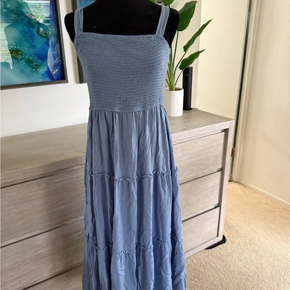 Elegant Navy Blue Women's Dress - Picture 8 of 14